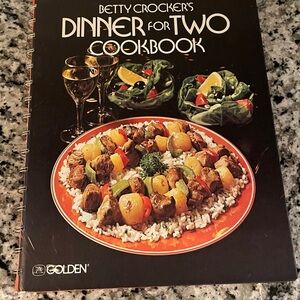 Betty Crocker Black Cover Dinner for Two Cookbook with Colorful Food Art